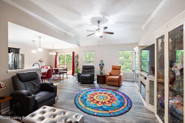 11400 Pebble Trace, Louisville, KY 40229