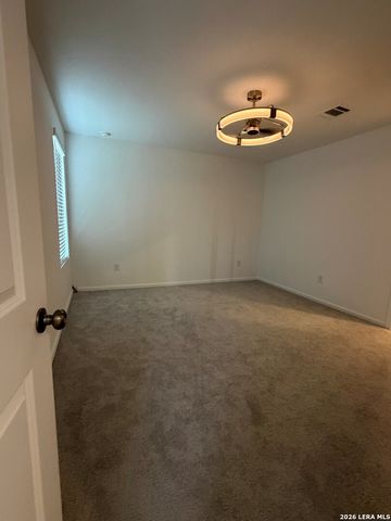 534 Layne Overlook, San Antonio, TX 78253