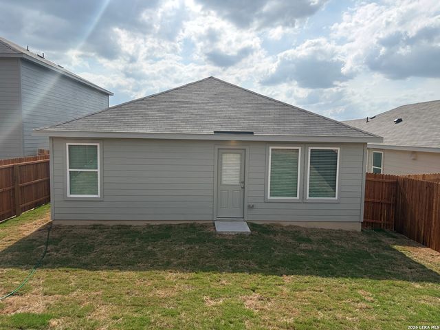 534 Layne Overlook, San Antonio, TX 78253