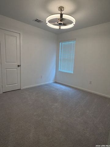 534 Layne Overlook, San Antonio, TX 78253