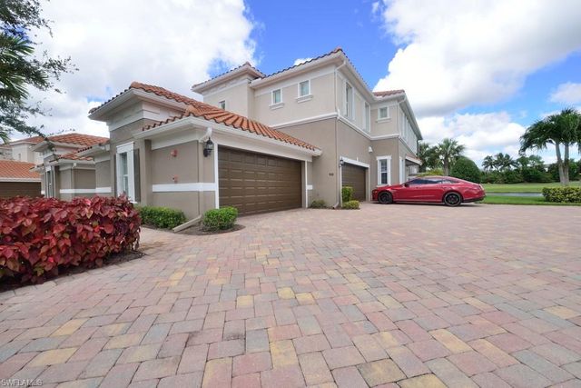 10271 Glastonbury CIR 102, Fort Myers, FL 33913