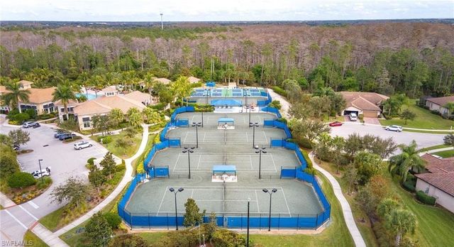10271 Glastonbury CIR 102, Fort Myers, FL 33913
