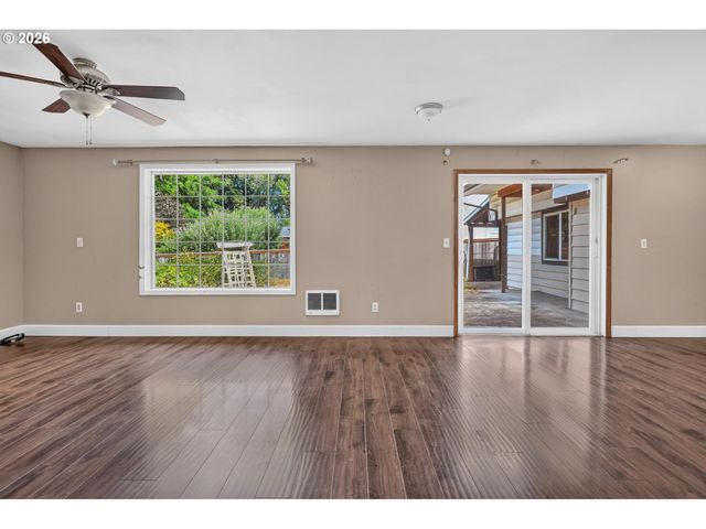 15125 Se RUPERT Dr, Milwaukie, OR 97267