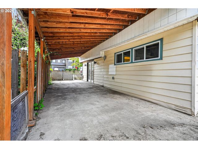 15125 Se RUPERT Dr, Milwaukie, OR 97267