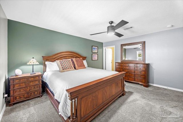 1554 Sandcliff Dr, Pensacola, FL 32507