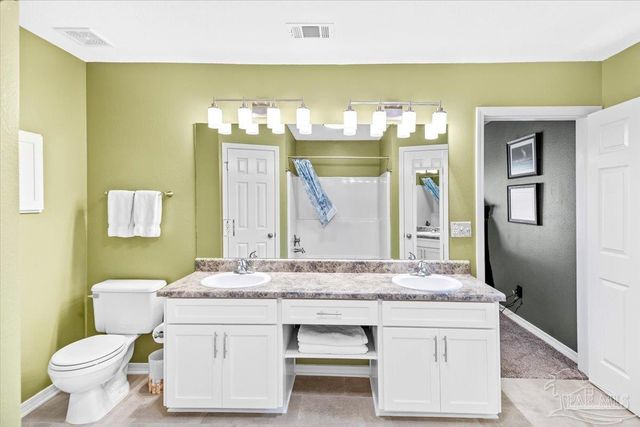 1554 Sandcliff Dr, Pensacola, FL 32507