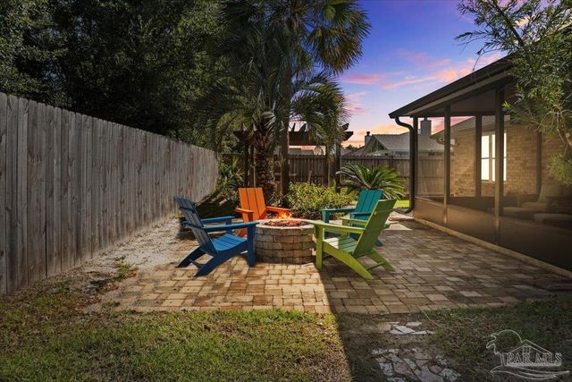 1554 Sandcliff Dr, Pensacola, FL 32507