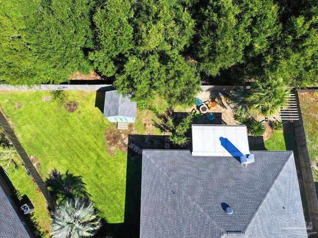 1554 Sandcliff Dr, Pensacola, FL 32507