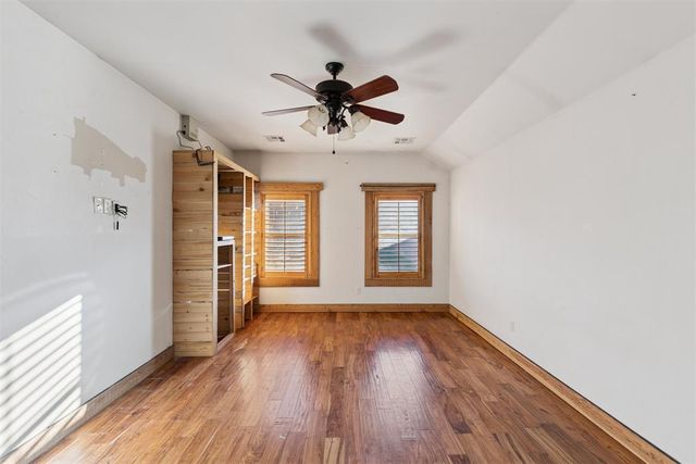 1100 Bryan Drive, Moore, OK 73160