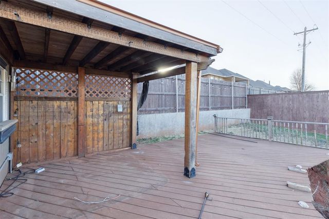 1100 Bryan Drive, Moore, OK 73160