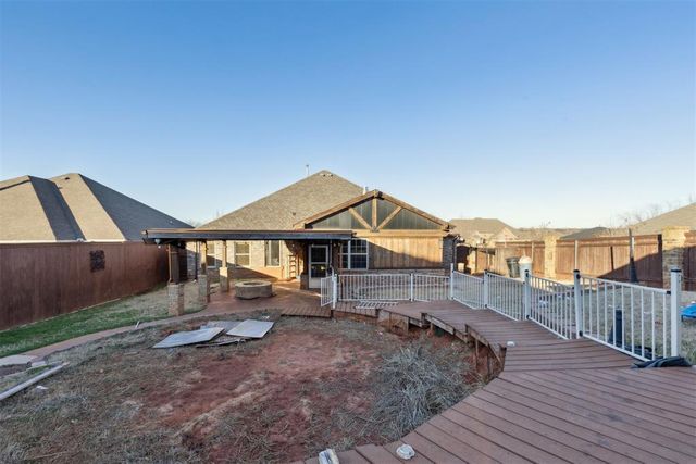 1100 Bryan Drive, Moore, OK 73160