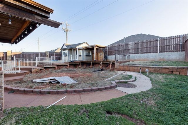 1100 Bryan Drive, Moore, OK 73160