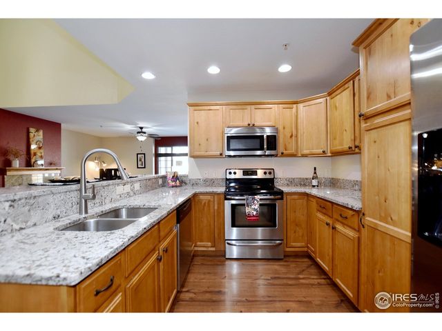 623 Callisto Dr 2-102, Loveland, CO 80537