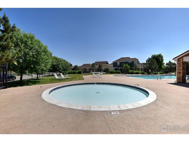 623 Callisto Dr 2-102, Loveland, CO 80537