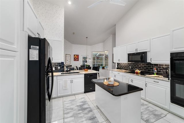 18964 SW 93RD LOOP, Dunnellon, FL 34432