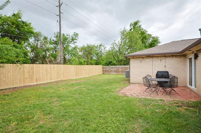 9719 Orangevale Drive, Spring, TX 77379