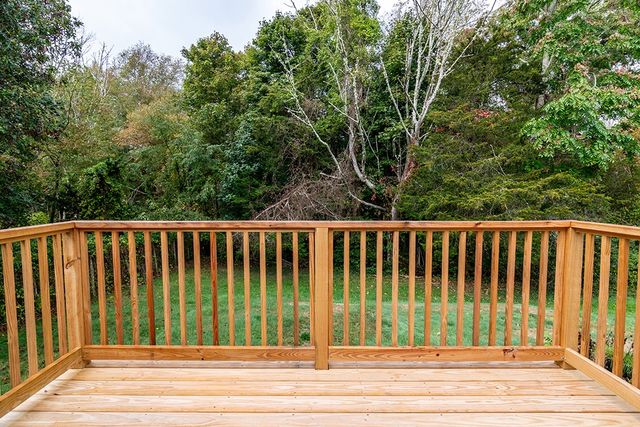 19 Nichols Lane, Westerly, RI 02891