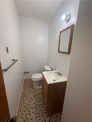 2308 Crestwood Circle, Mobile, AL 36617