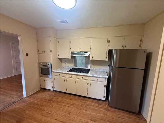 2308 Crestwood Circle, Mobile, AL 36617