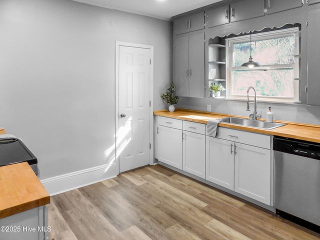 1417 Cokey Road, Rocky Mount, NC 27801