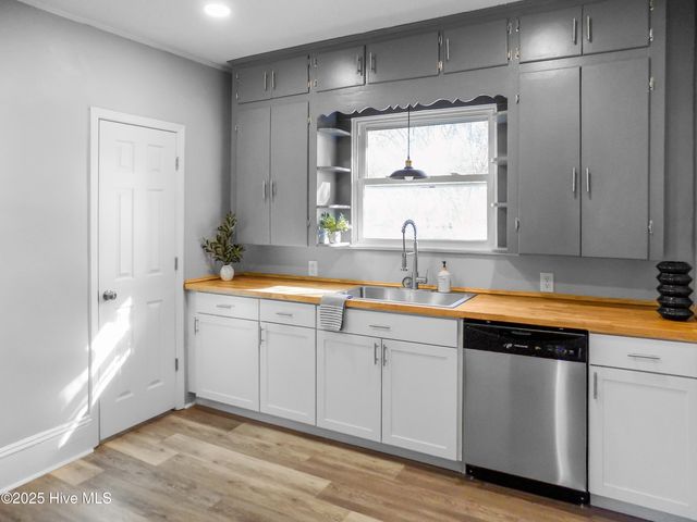 1417 Cokey Road, Rocky Mount, NC 27801