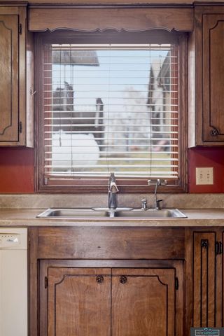 341 Elk Creek Road, Malcolm, NE 68402