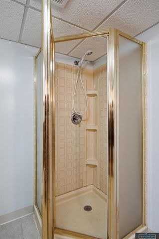 341 Elk Creek Road, Malcolm, NE 68402