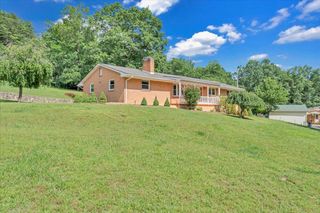 5292 Amanda LN, Roanoke, VA 24014