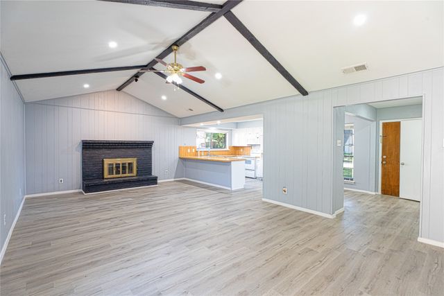 1506 trowbrigde Street, Garland, TX 75044