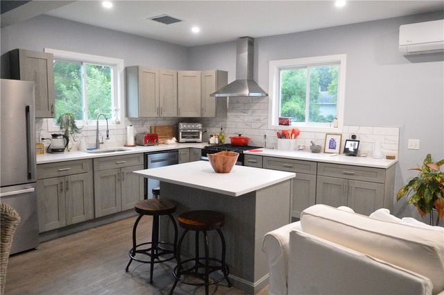 20 Whitford Street, Coventry, RI 02816