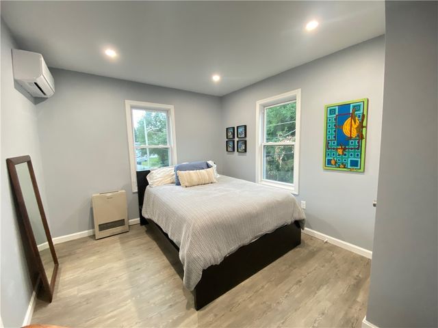 20 Whitford Street, Coventry, RI 02816