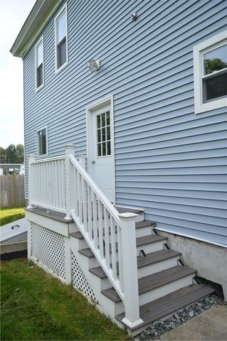 20 Whitford Street, Coventry, RI 02816