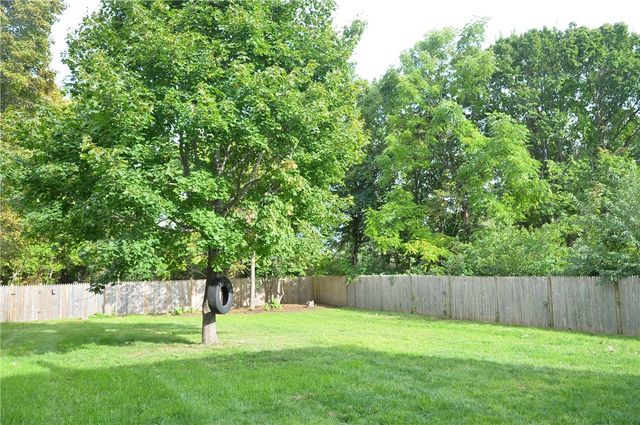 20 Whitford Street, Coventry, RI 02816