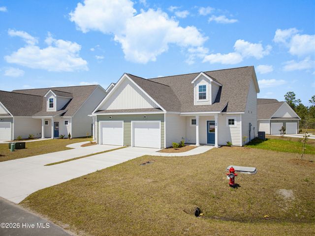 208 Sandpiper Place, Holly Ridge, NC 28445