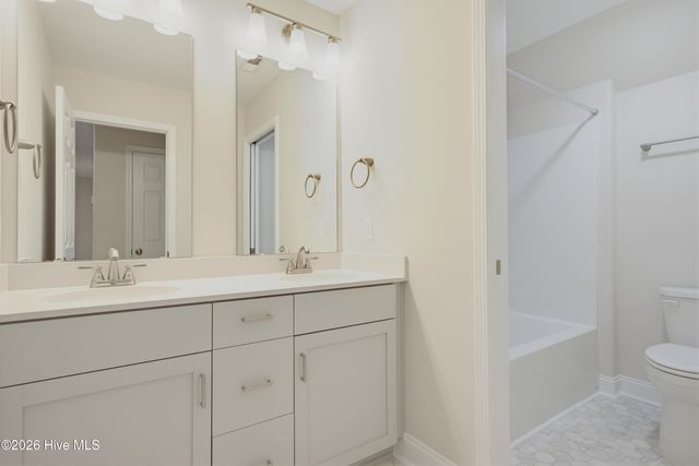 208 Sandpiper Place, Holly Ridge, NC 28445