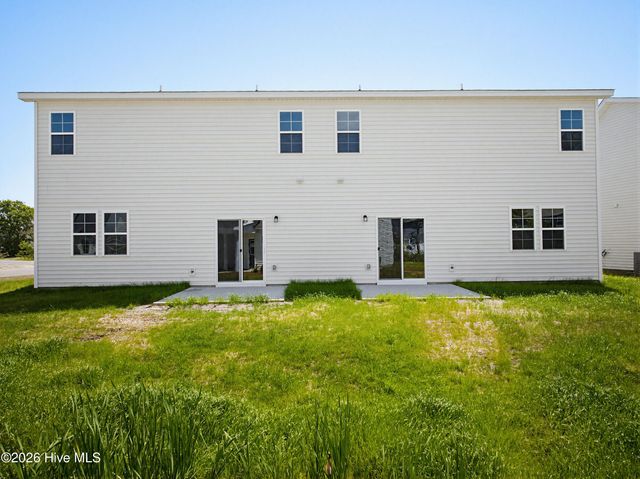 208 Sandpiper Place, Holly Ridge, NC 28445