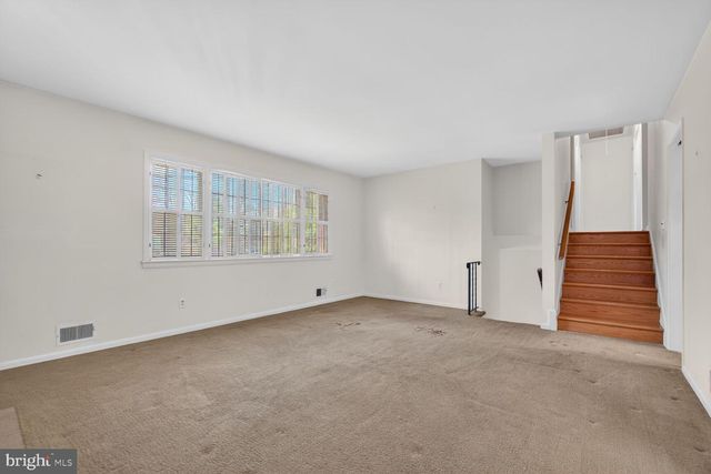 4612 9TH ST S, Arlington, VA 22204