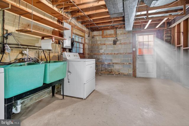 4612 9TH ST S, Arlington, VA 22204