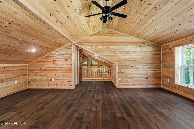 106 Raccoon Ln Lane, Jamestown, TN 38556