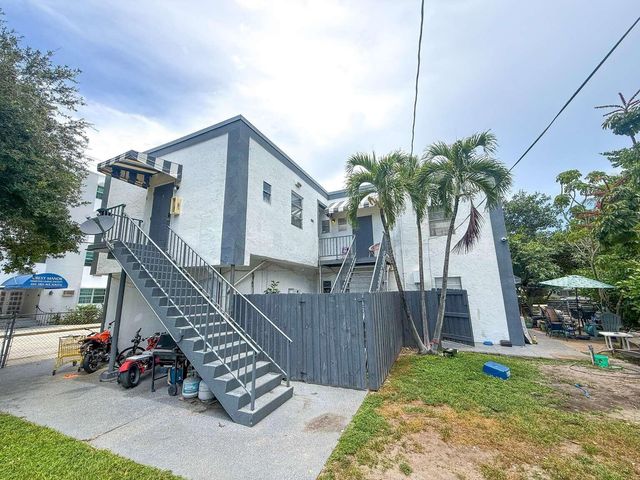 301 S M Street, Lake Worth Beach, FL 33460