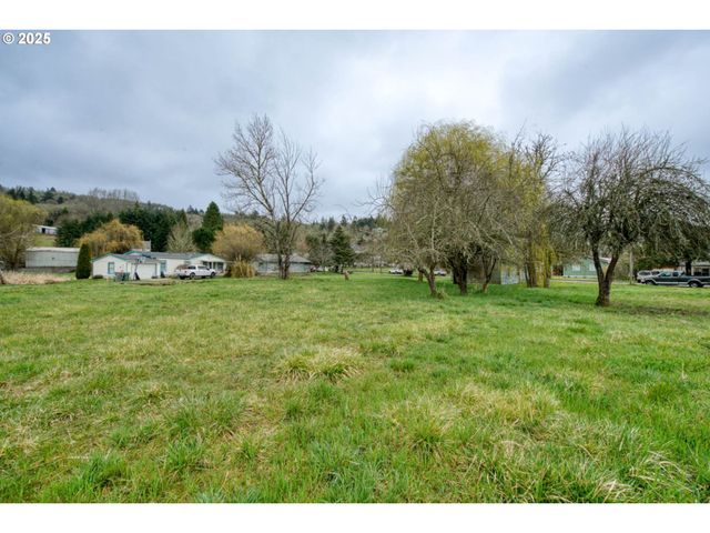 510 Ne HILL St, Sheridan, OR 97378
