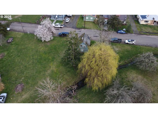 510 Ne HILL St, Sheridan, OR 97378