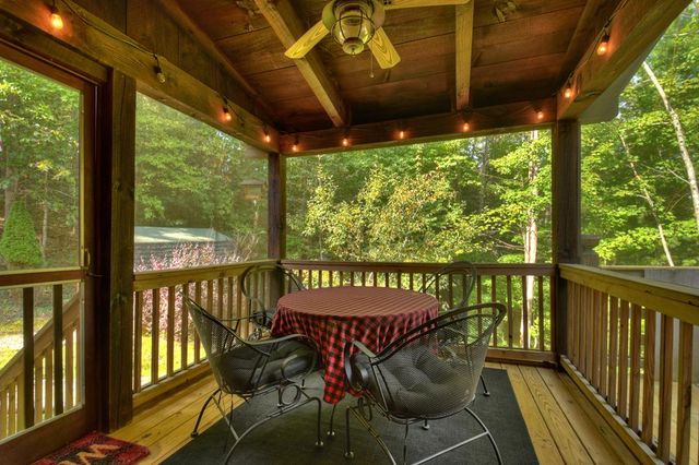 210 Indian Lake Road, Mineral Bluff, GA 30559