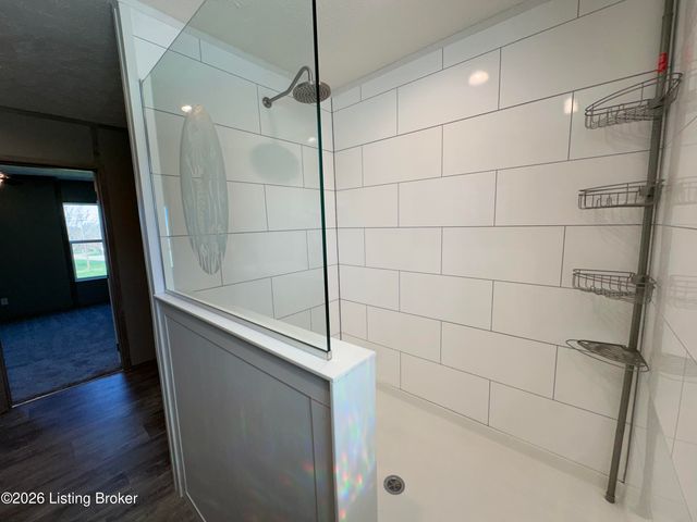 115 E Maple St, Irvington, KY 40146