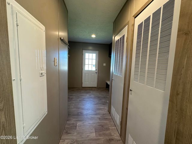 115 E Maple St, Irvington, KY 40146