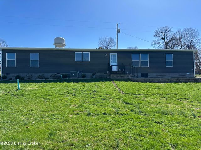 115 E Maple St, Irvington, KY 40146