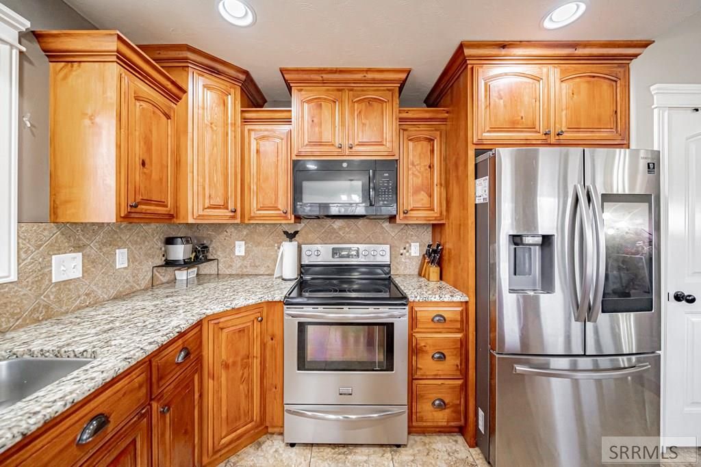 Image 11 of property listing at 4045 E 540 N, Rigby, ID 83442