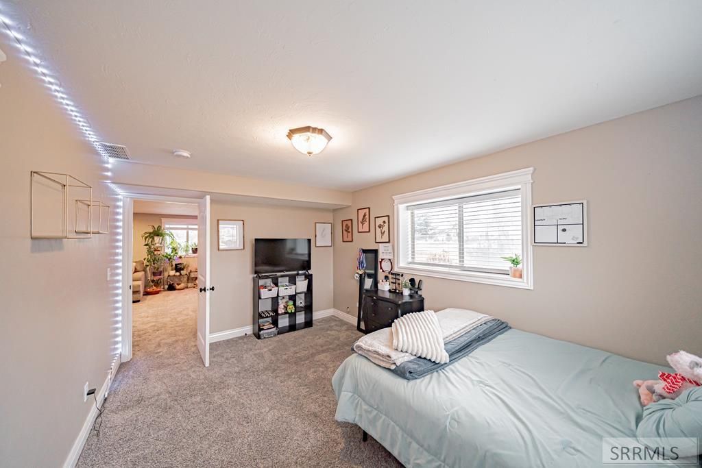 Image 31 of property listing at 4045 E 540 N, Rigby, ID 83442