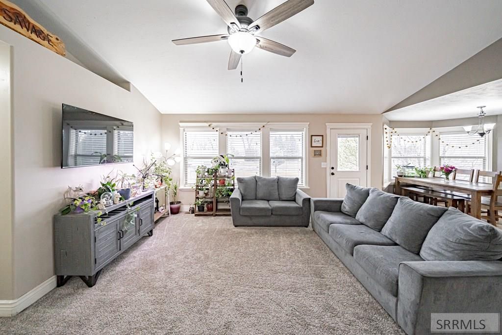 Image 5 of property listing at 4045 E 540 N, Rigby, ID 83442