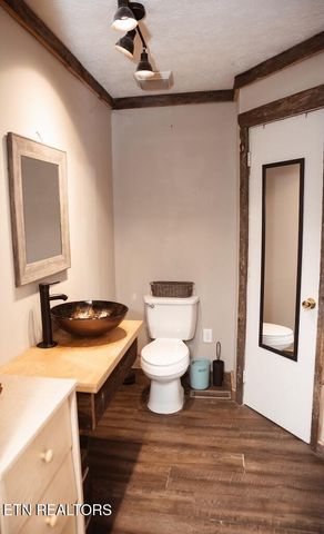 730 Iris Ave, Jamestown, TN 38556